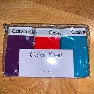 NWT Calvin Klein: 3 Bikini Underwear Set